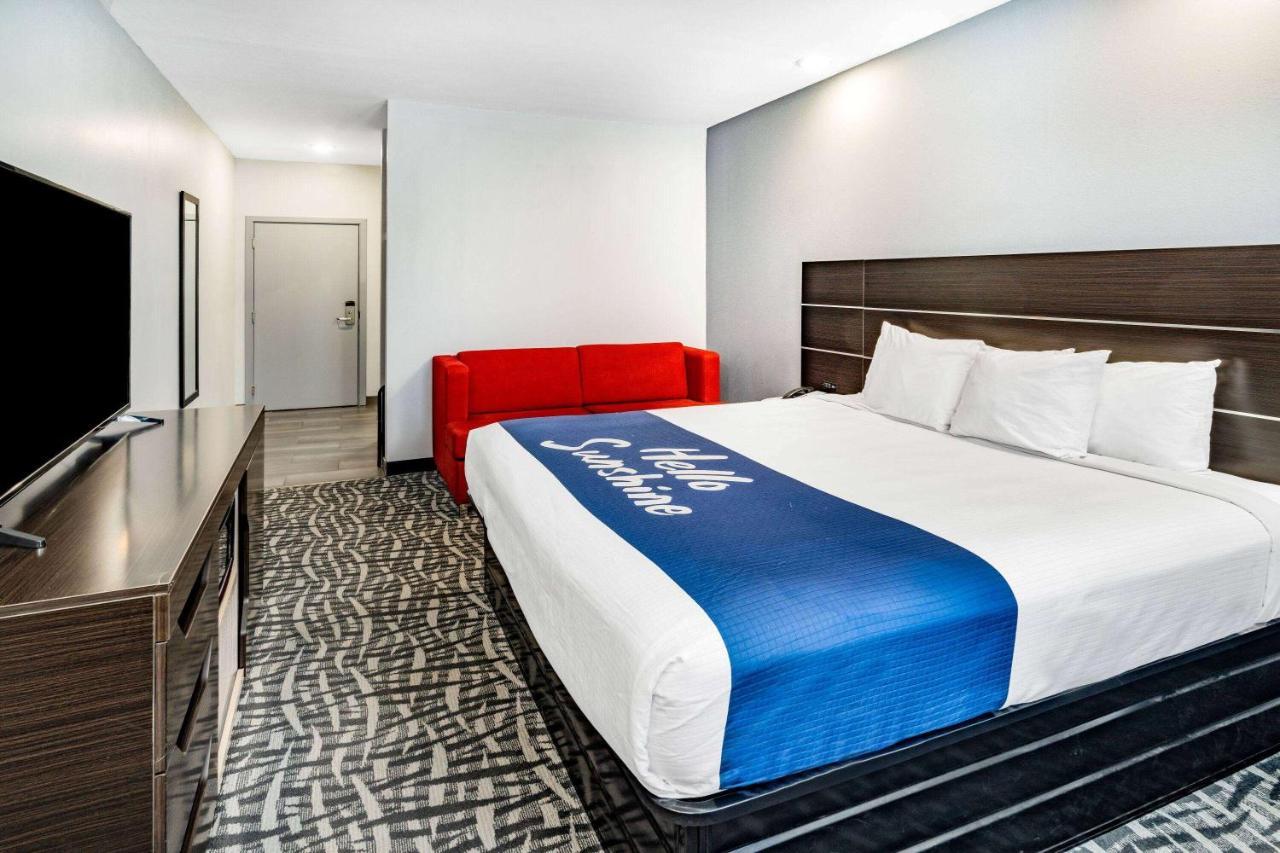 Days Inn & Suites By Wyndham Horn Lake - Memphis Graceland Екстер'єр фото